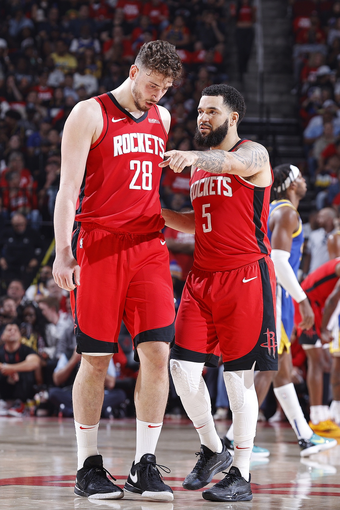 半岛体育APP-与上赛季区别？申京：我会说更多是范弗里特 虽然我们拥有杜兰特