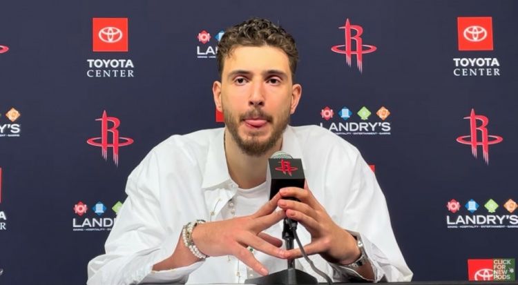 半岛体育官方网站-申京：每场我都要以全明星和场上最佳球员的标准要求自己！