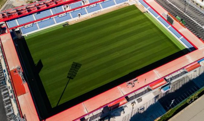 球场容量仅6000人！阿斯：仅部分巴萨球迷可申请购买对瓦伦的门票